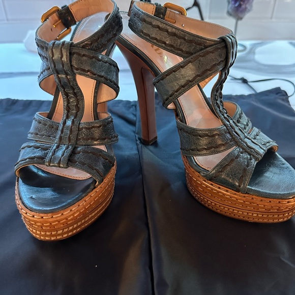 Authentic PRADA PLATFORM SHOES - Picture 1 of 6